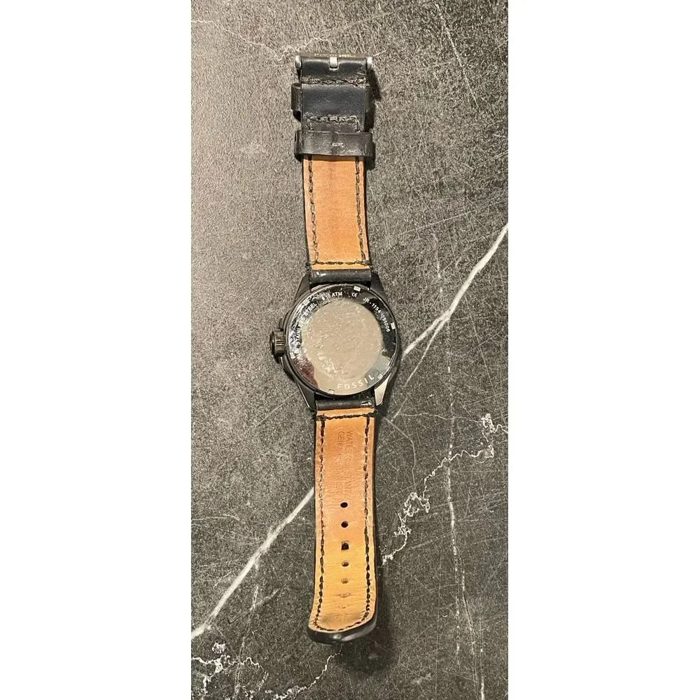 Fossil 42mm Mens Watch Vintage Style Dial and Thick Leather Band - New Battery